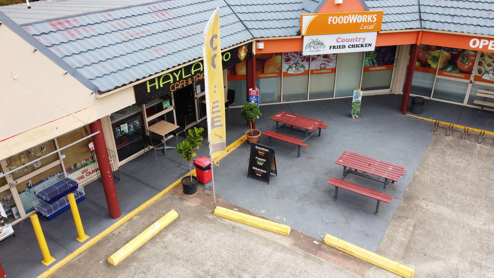 Click to view all images 4/1 Regina Ave Ningi QLD 4511 - Image 1