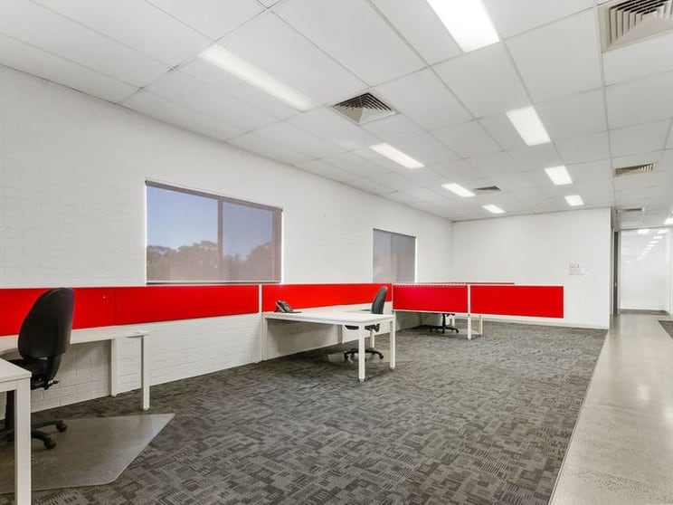 29 Glastonbury Avenue Unanderra NSW 2526 - Image 3