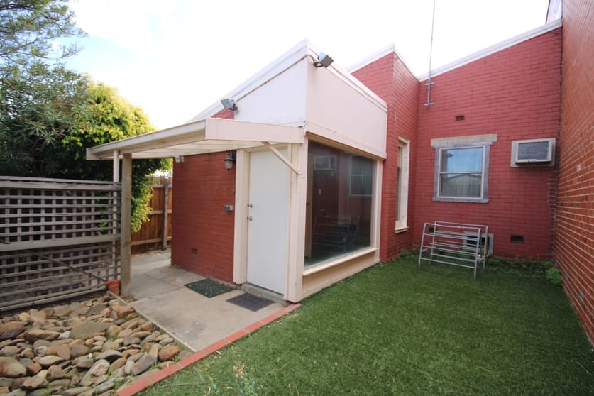 Click to view all images 158 McKinnon Mckinnon VIC 3204 - Image 3