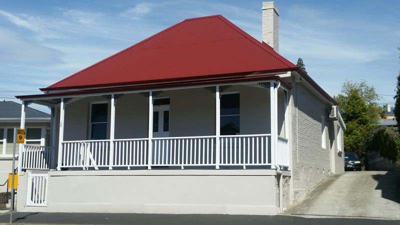 Click to view all images 394 Macquarie Street South Hobart TAS 7004 - Image 1