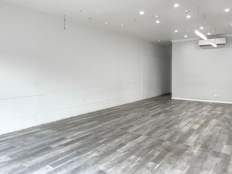 Click to view all images 2A/40 Phillip Street St Marys NSW 2760 - Image 2