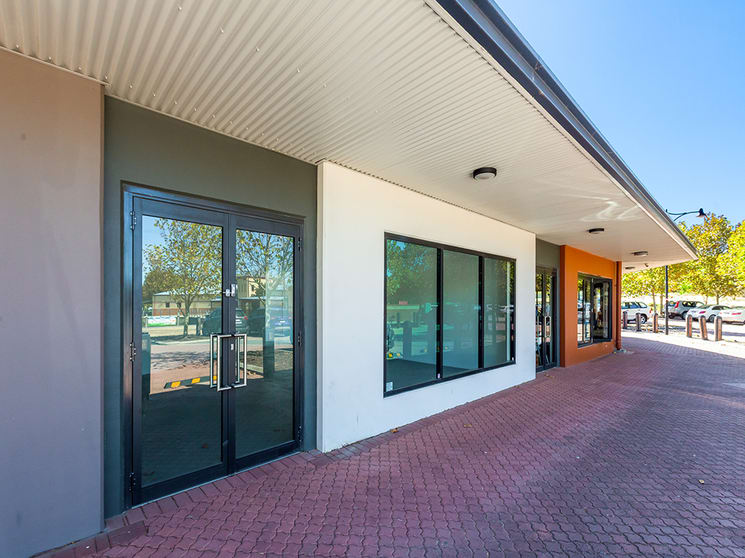 Click to view all images 2/28 Lakefront Avenue Beeliar WA 6164 - Image 1