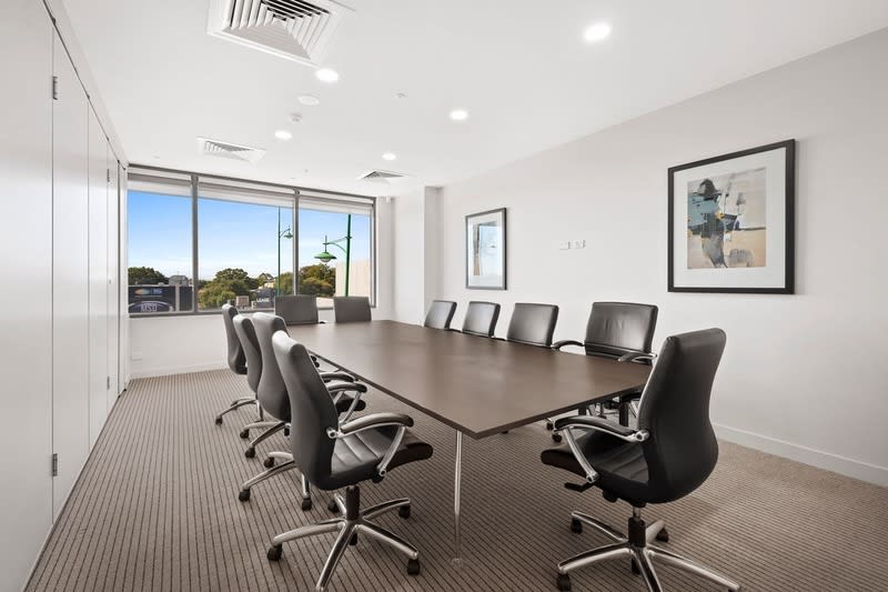 Click to view all images Level 2/ 1006 Doncaster Road Doncaster East VIC 3109 - Image 3