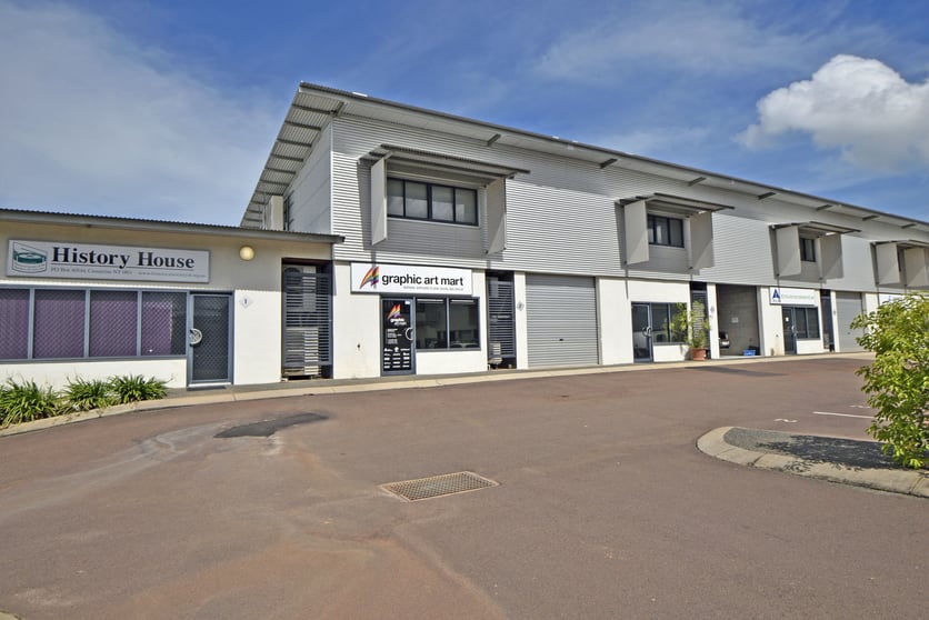 Click to view all images 2/16 Charlton Court Woolner NT 0820 - Image 1