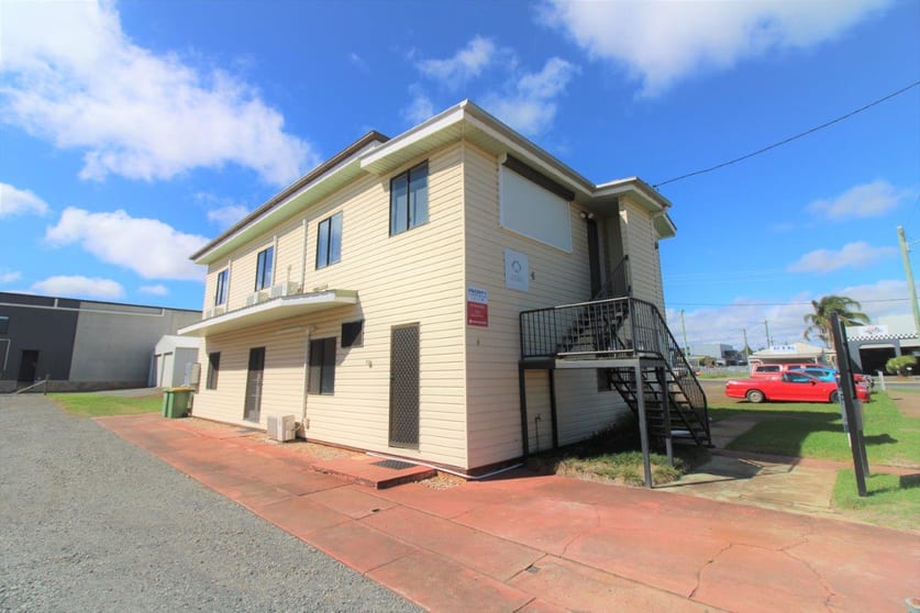 Click to view all images 1/6 Rutledge Street South Toowoomba QLD 4350 - Image 2