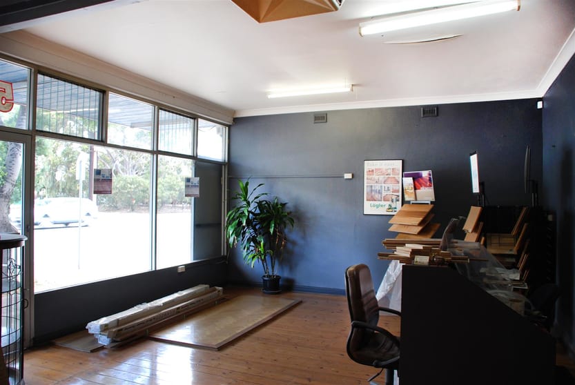 Click to view all images 596 Port Road Allenby Gardens SA 5009 - Image 2
