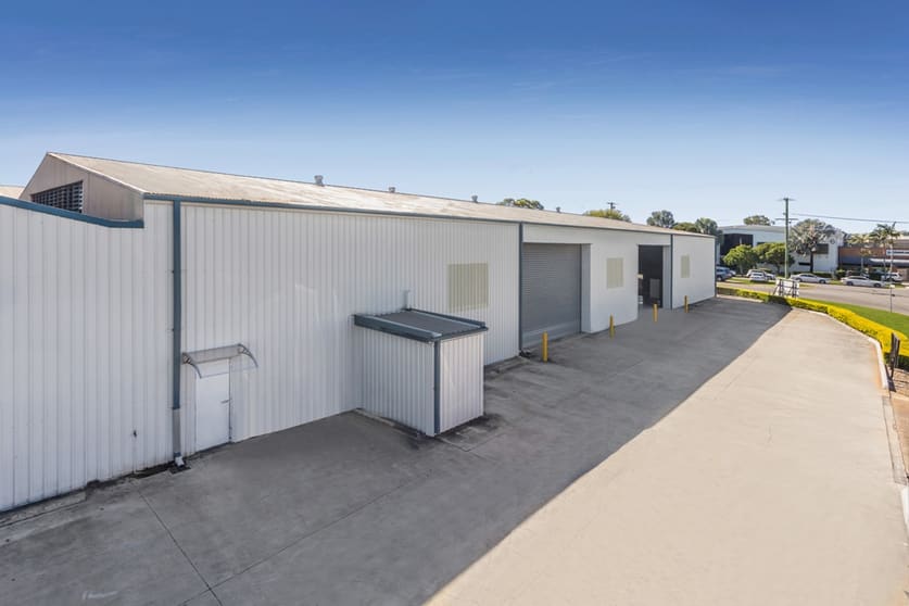 Click to view all images D/109 Links Avenue South Eagle Farm QLD 4009 - Image 2