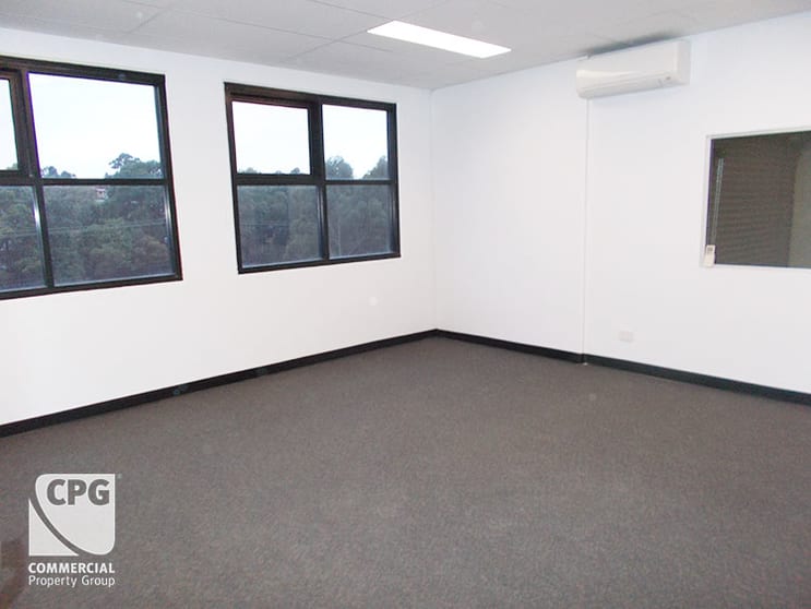 Click to view all images M4/5-7 Hepher Road Campbelltown NSW 2560 - Image 2