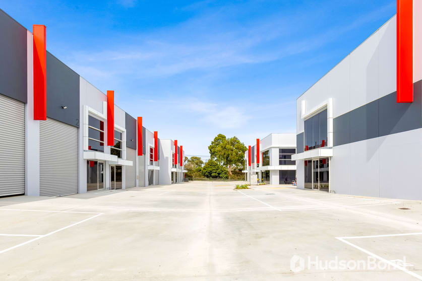 Click to view all images 12/8 Monomeeth Drive Mitcham VIC 3132 - Image 2