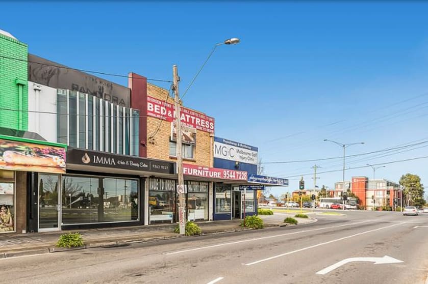 Click to view all images 196 Huntingdale Road Oakleigh East VIC 3166 - Image 2