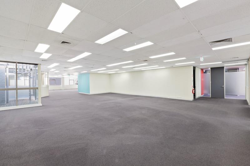 Click to view all images 38 Ellingworth Parade Box Hill VIC 3128 - Image 3