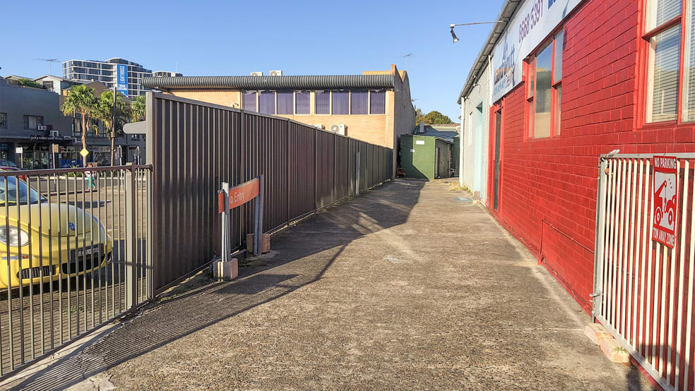 Click to view all images 21B Mooramba Road Dee Why NSW 2099 - Image 3