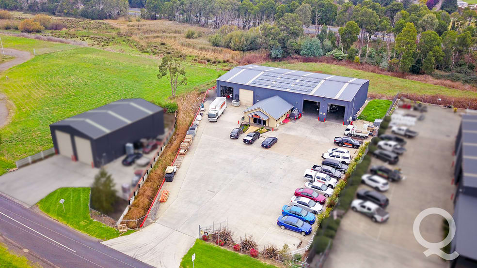 Click to view all images 10 Wills Street Warragul VIC 3820 - Image 1
