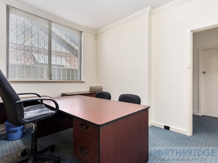 Click to view all images 53 Collier Road Morley WA 6062 - Image 2