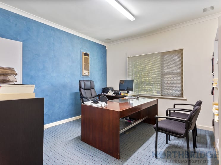 Click to view all images 53 Collier Road Morley WA 6062 - Image 3