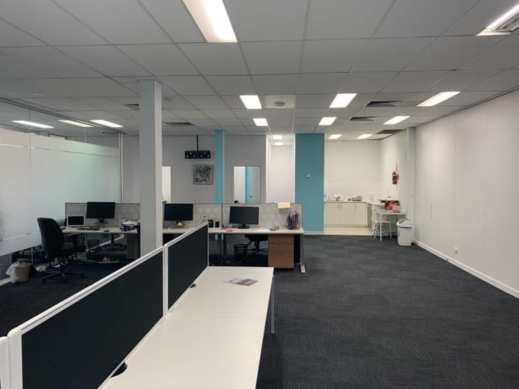 Click to view all images 188 Normanby Road South Melbourne VIC 3205 - Image 2