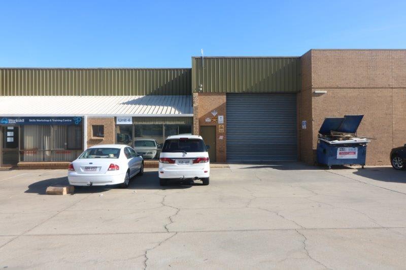 Click to view all images Unit 4/38-46 Barndioota Road Salisbury Plain SA 5109 - Image 2