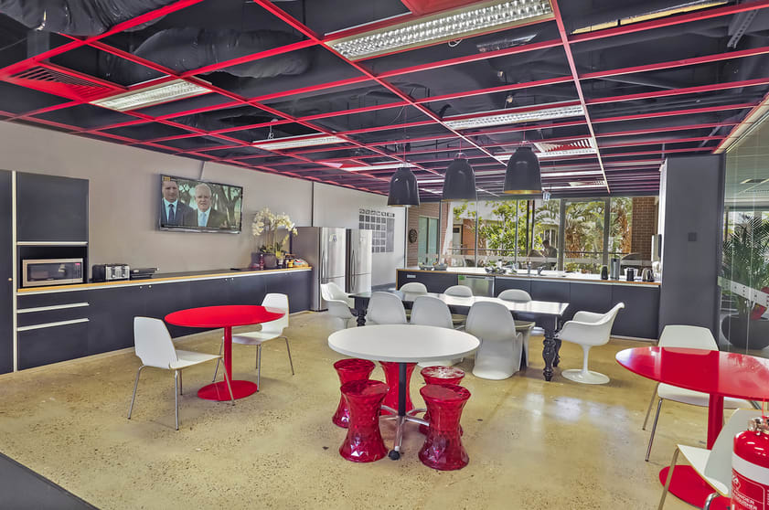 Click to view all images 355-359 Crown Street Surry Hills NSW 2010 - Image 1
