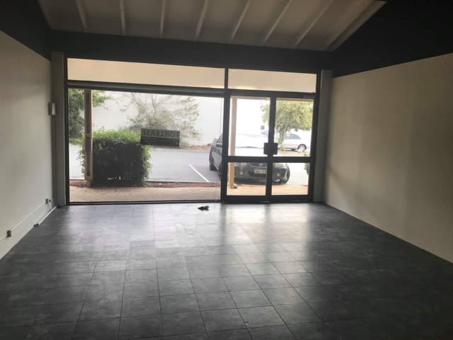 Click to view all images 6/43 Pinjarra Road Mandurah WA 6210 - Image 2