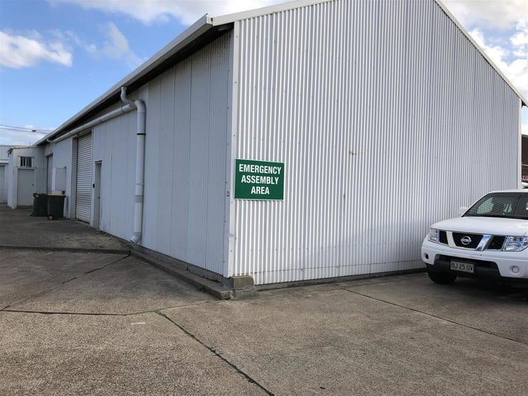 Click to view all images Units 2 & 3/44 Clyde Street Hamilton North NSW 2292 - Image 3