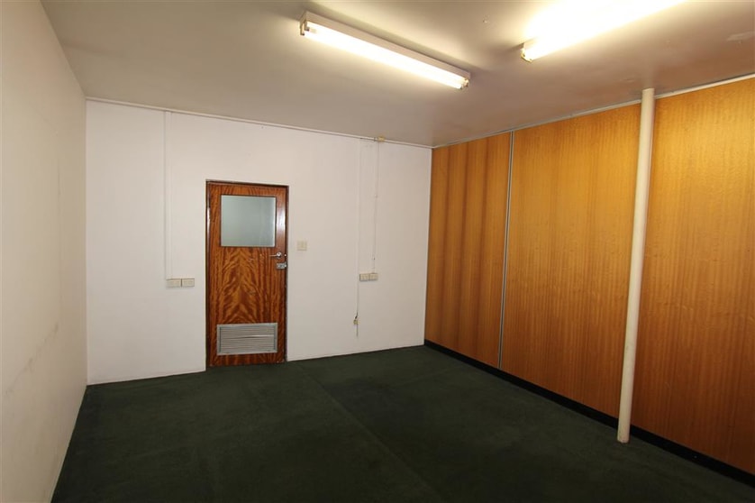 Click to view all images Suite 10/2 Rose Street Hurstville NSW 2220 - Image 3