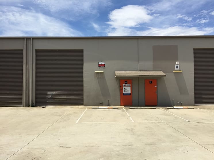 Click to view all images 8/9-11 Leather Street Breakwater VIC 3219 - Image 1