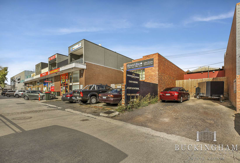 Click to view all images 102 Grimshaw Street Greensborough VIC 3088 - Image 2