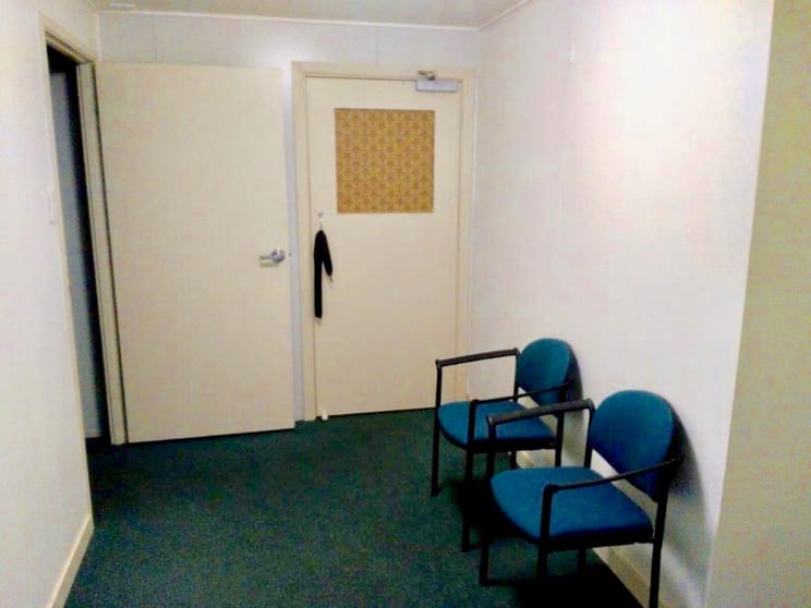 Click to view all images Suites 4 and 5/6-8 Morris Street West End QLD 4810 - Image 3