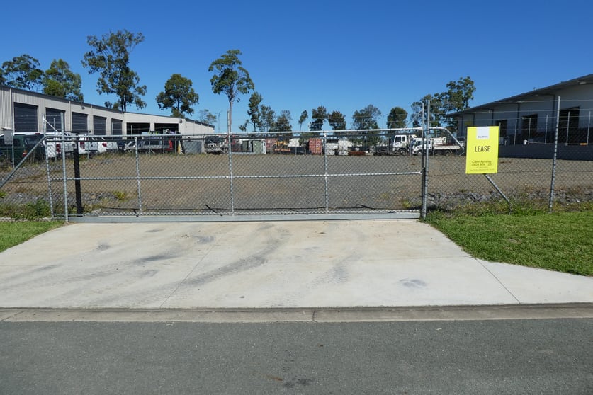 Click to view all images 30-32 Blue Eagle Drive Meadowbrook QLD 4131 - Image 2