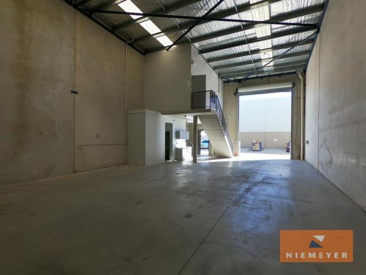 Click to view all images 45 Powers Road Seven Hills NSW 2147 - Image 3