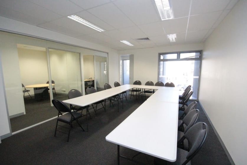 Click to view all images Level 1/114 Yarra Street Geelong VIC 3220 - Image 2