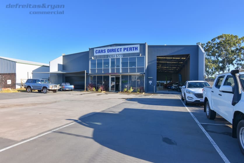 Click to view all images 27 Ballantyne Road Kewdale WA 6105 - Image 2