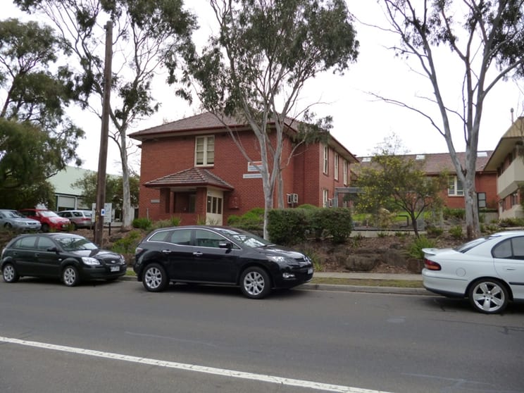 Click to view all images Lot 1/25 Grimshaw Street Greensborough VIC 3088 - Image 2