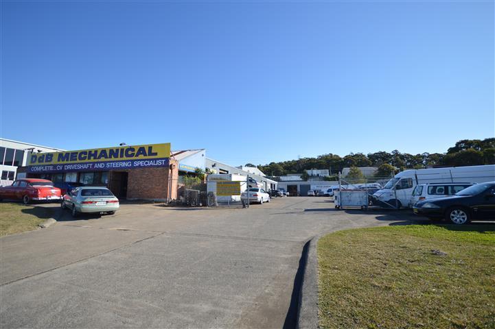Click to view all images (Unit 3)/20 Pendlebury Road Cardiff NSW 2285 - Image 3