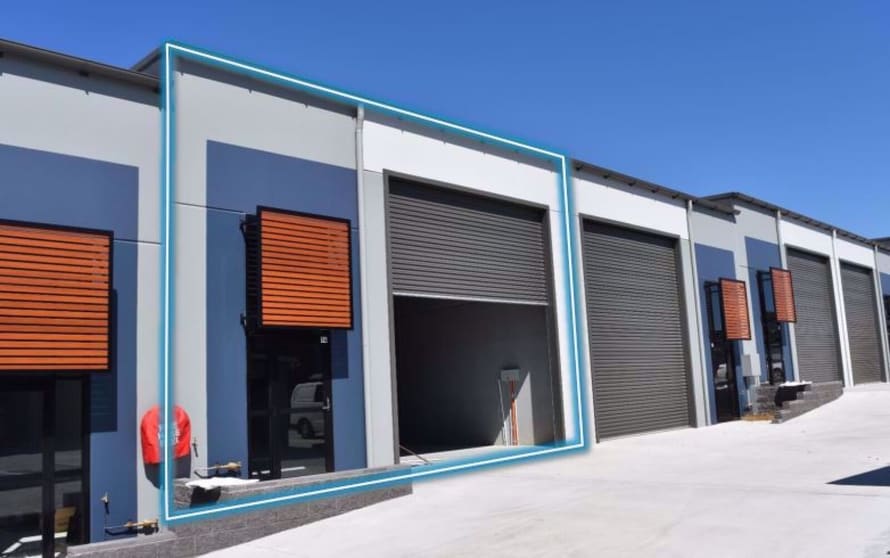 Click to view all images Unit 14, 13-15 Pacific Highway Gateshead NSW 2290 - Image 1