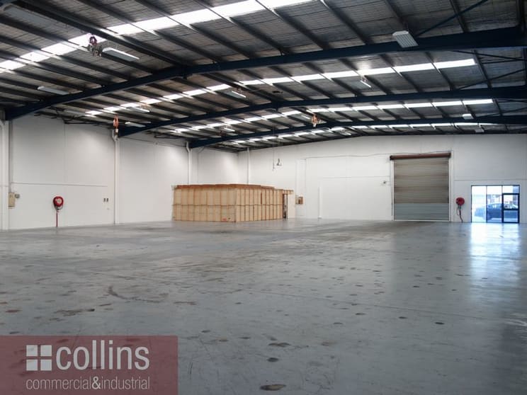 Click to view all images 5 Mickle St Dandenong VIC 3175 - Image 3