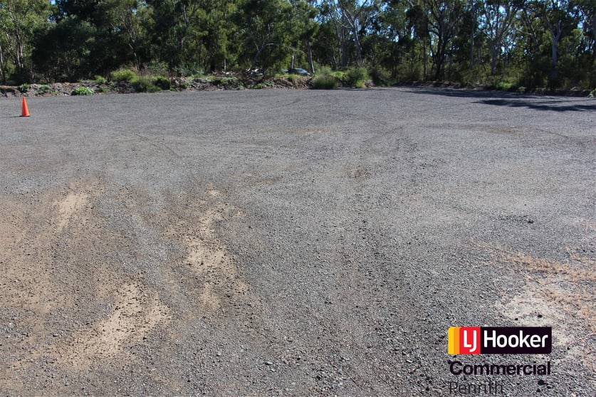 Click to view all images Londonderry NSW 2753 - Image 2