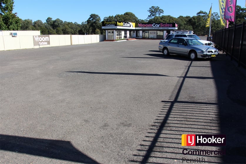 Click to view all images Londonderry NSW 2753 - Image 3