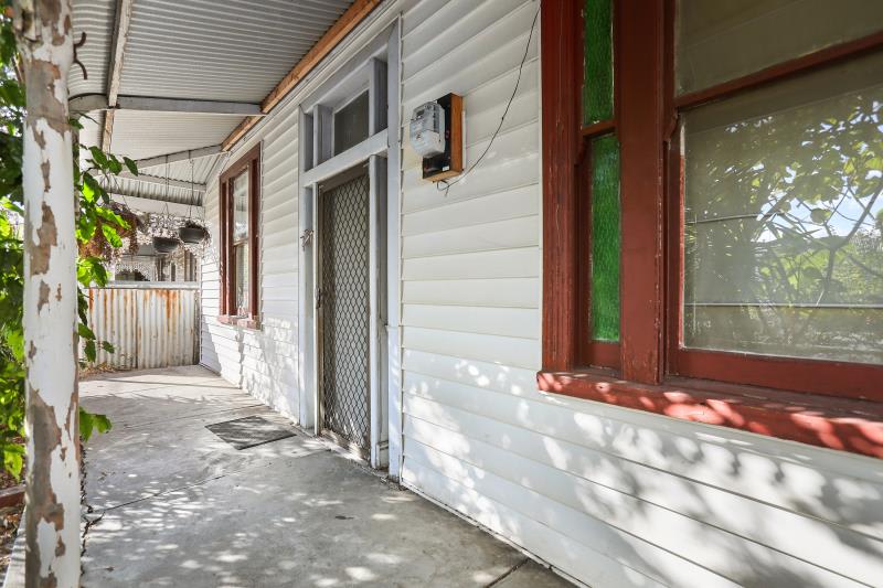Click to view all images 73 Moore Street Footscray VIC 3011 - Image 1