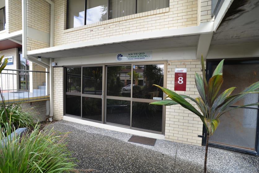 Click to view all images 29 Cinderella Drive Springwood QLD 4127 - Image 1