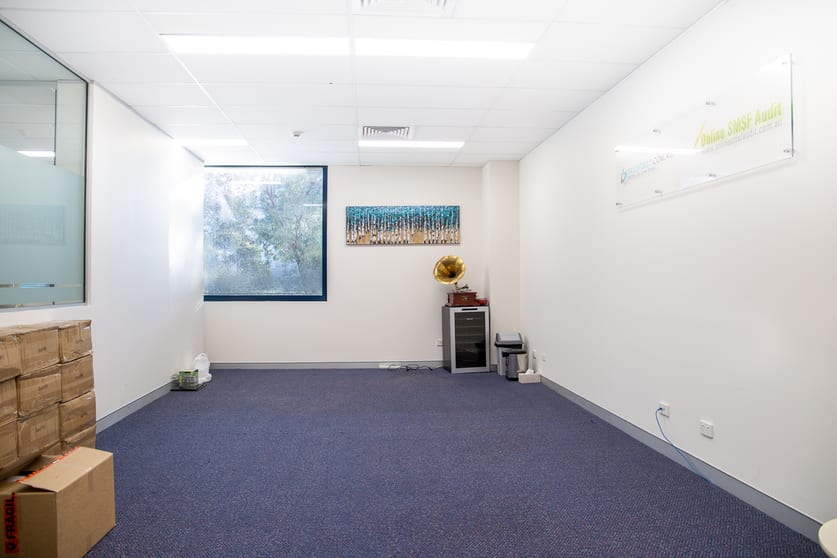 Click to view all images Part/3.04/29-31 Solent Cct Baulkham Hills NSW 2153 - Image 2