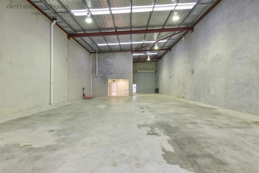 1/49 Mordaunt Circuit Canning Vale WA 6155 - Image 3