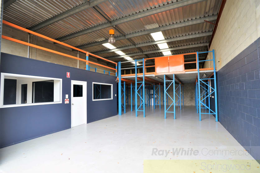 Click to view all images Unit 4/1 Balmain Street Underwood QLD 4119 - Image 2