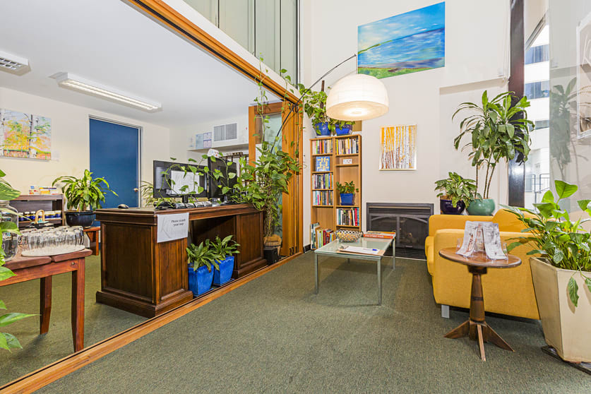 Click to view all images 6/16 Moore Street Canberra ACT 2601 - Image 3
