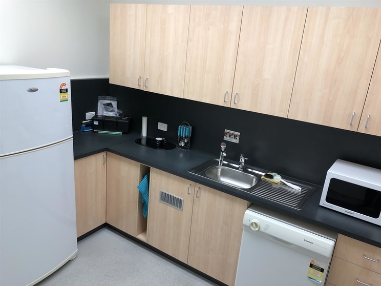Click to view all images 5.05/400 Hunter Street Newcastle NSW 2300 - Image 3