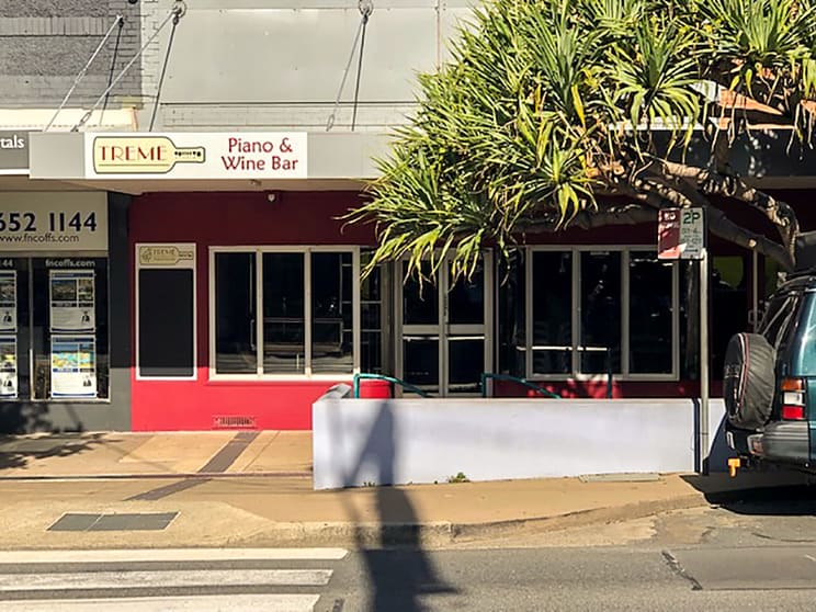 Click to view all images 384A Harbour Drive Coffs Harbour NSW 2450 - Image 2