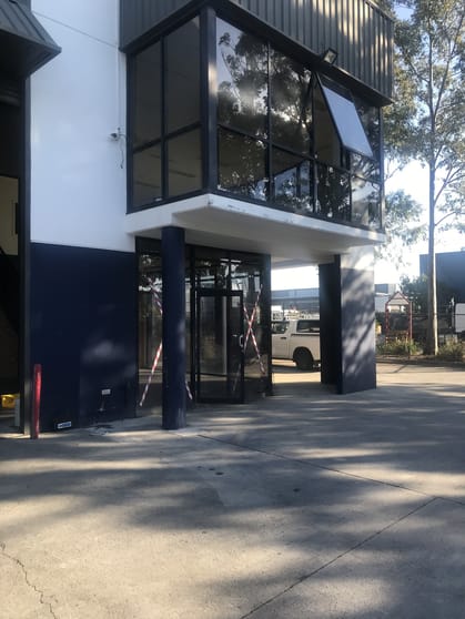 Click to view all images Unit 5/8 Dampier Place Prestons NSW 2170 - Image 1