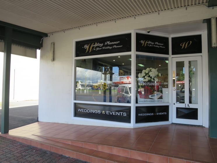 Click to view all images 1 & 2/254 Mulgrave Road Westcourt QLD 4870 - Image 3