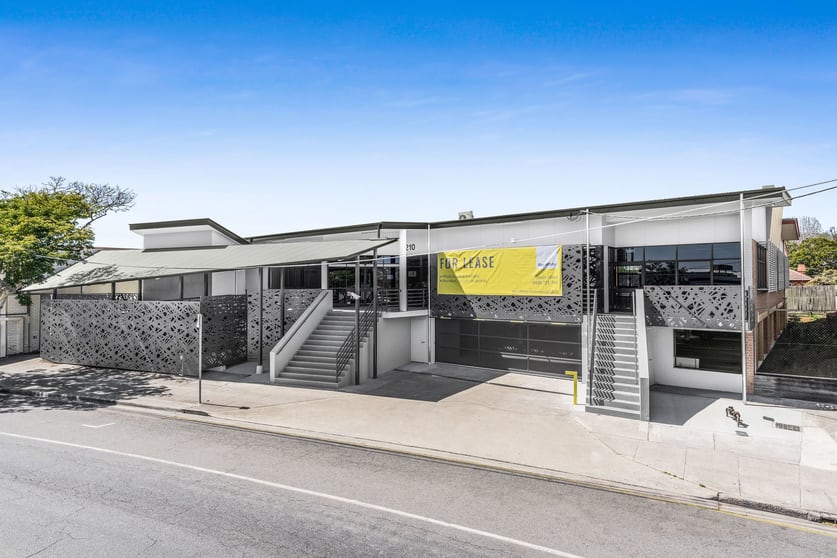 Click to view all images 210-212 Beaudesert Road Moorooka QLD 4105 - Image 2