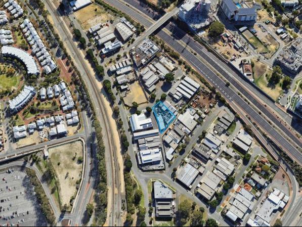 Click to view all images 2-4 Vivian Street Burswood WA 6100 - Image 3